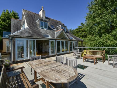 Dittisham House | Dove Cottage