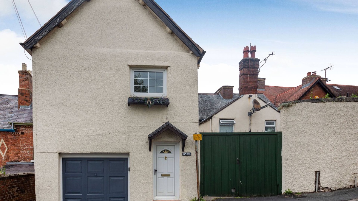 Ruthin Cottage | DOVE COTTAGE in Ruthin