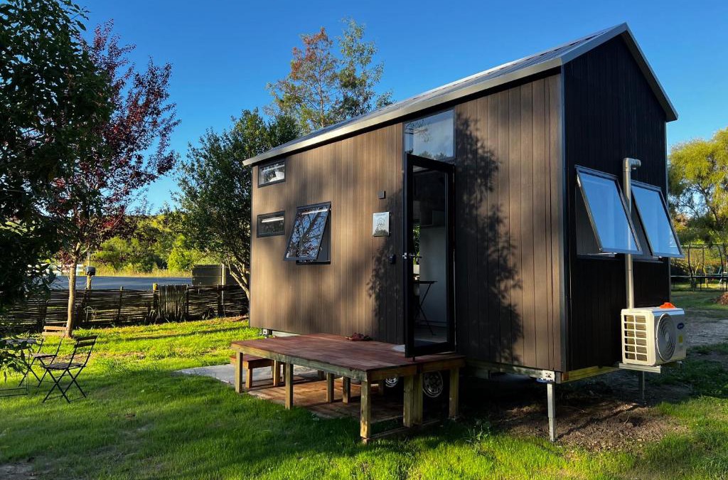 Ngatimoti House | Dove Creek Tiny House