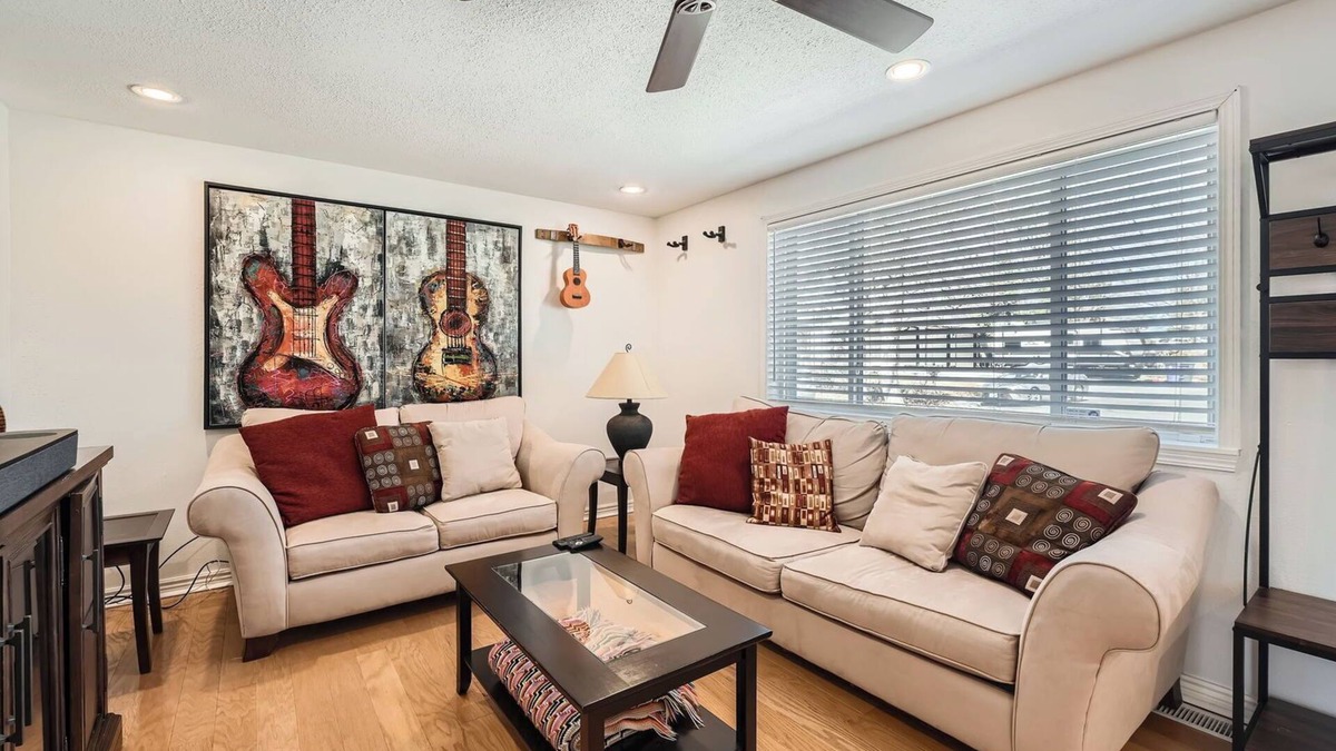 Belmar Park House | Dover Court 2BR Red Rocks Basecamp in Lakewood