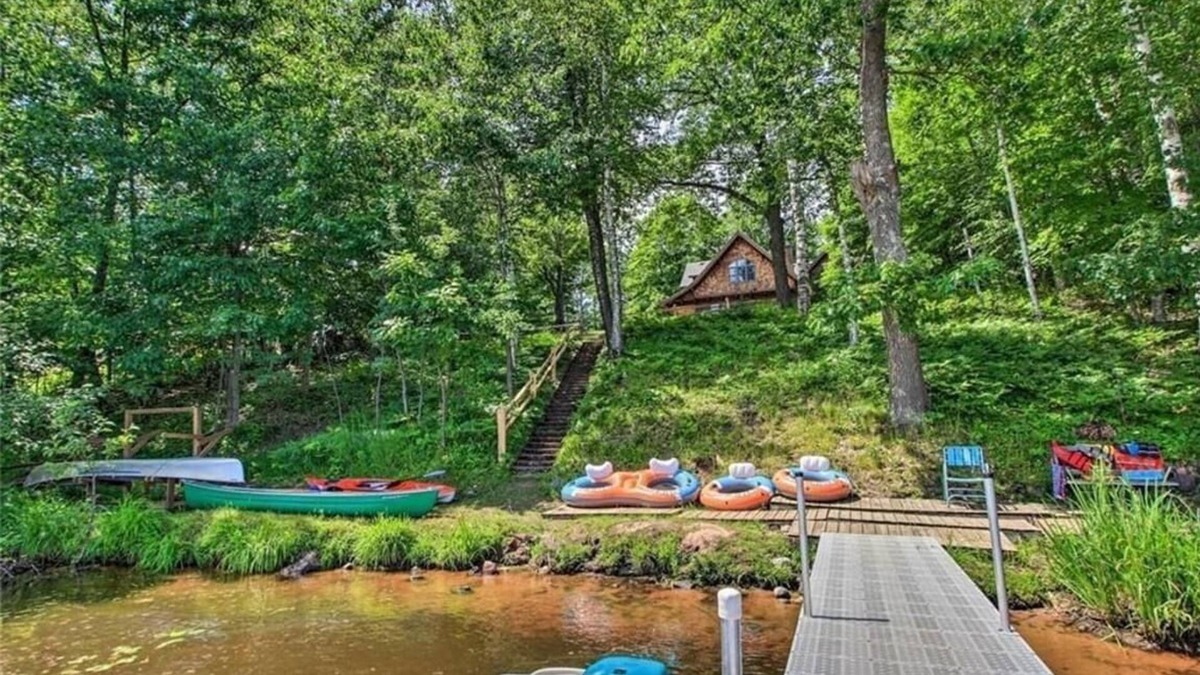 Douglas County Cottage | Dowling Lakefront Lodge: Dock, Game Room, Firepit, Fireplace