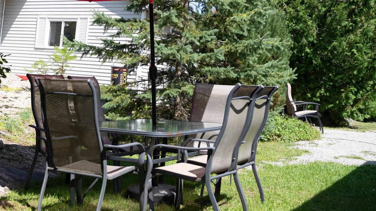 Georgian Bay House | Down by the Bay
