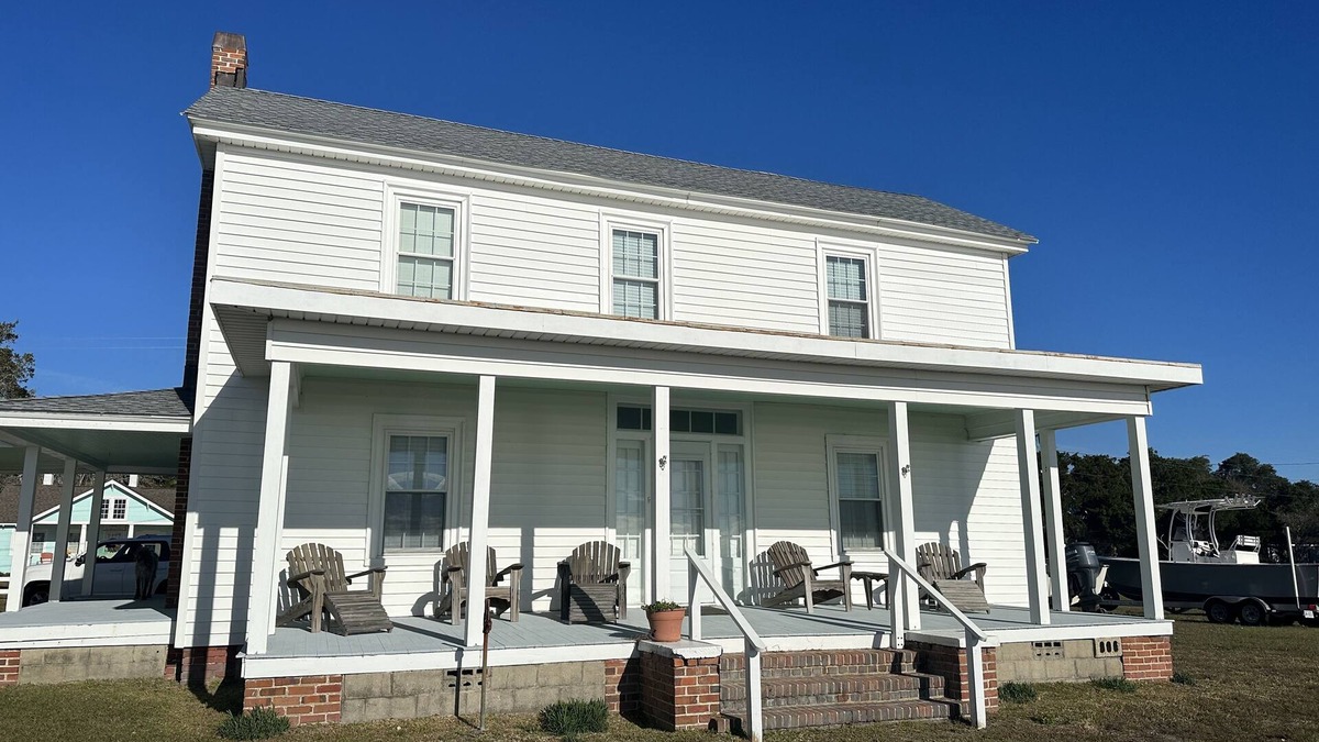Atlantic House | Down East Waterfront Quaint Farmhouse with Pier Overlooking National Seashore