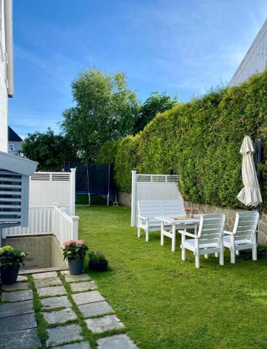 Kristiansand Apartment | Down town apartment with outside area in villa