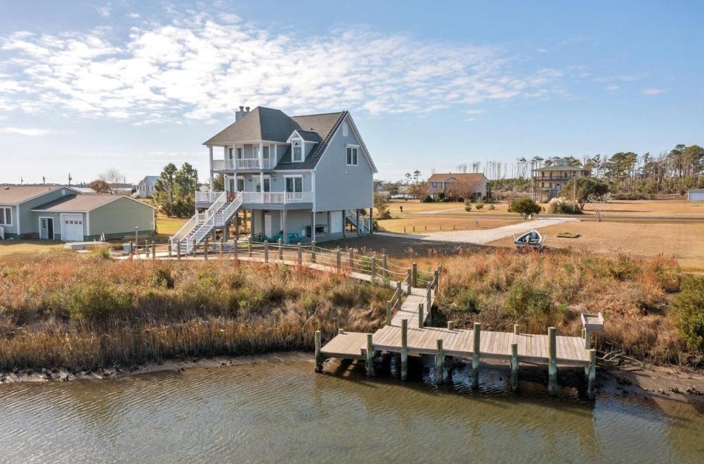 Straits House | Downeast Retreat home