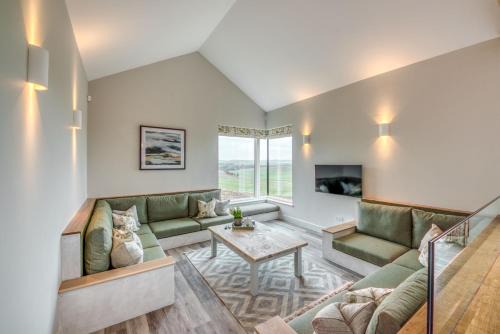 Compton House | Downs