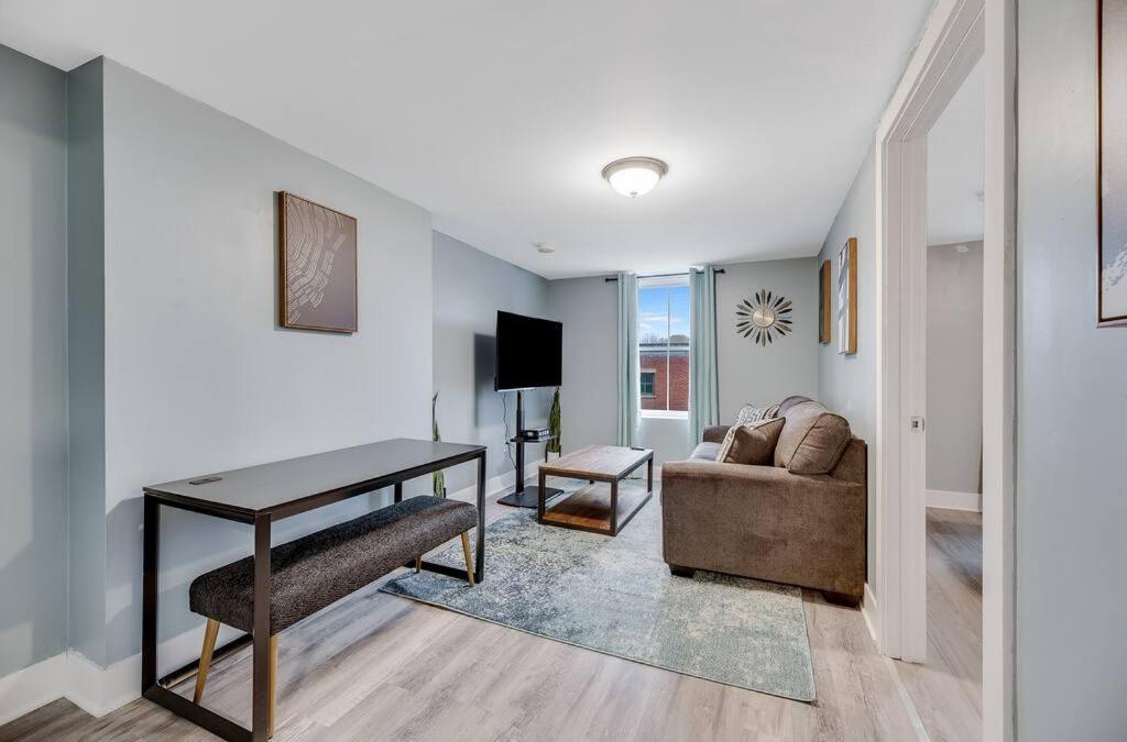 Augusta Apartment | Downtown 1 BD - Sleeps 4 - Sleeper Sofa - Parking