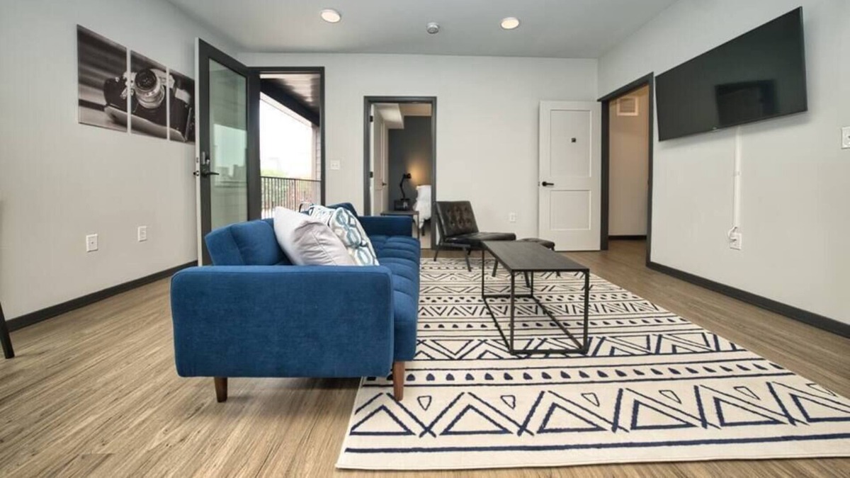 Lockerbie Square Apartment | Downtown 1BR: Gym Access, King Bed, Free Parking, Modern 1-BR: King Bed, Gym Access, Free Parking