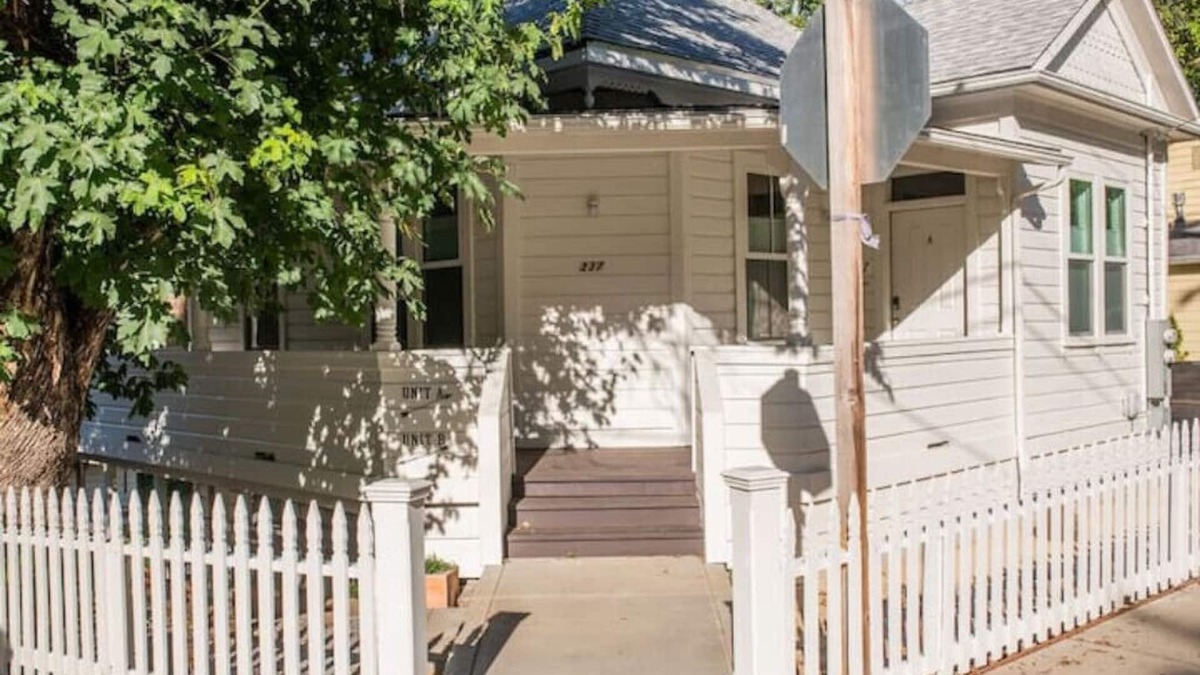 Nevada City House | Downtown 2 Bedroom 1 Bath Upper Suite A