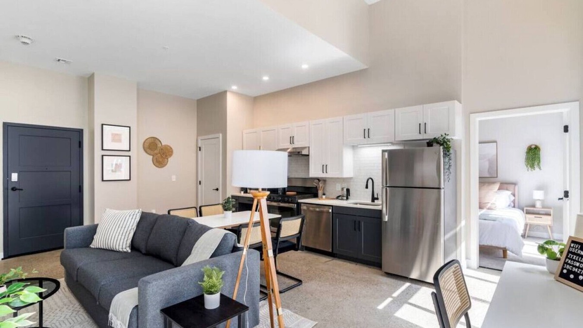 Downtown Cincinnati Apartment | Downtown 2-BR — Close to Over-the-Rhine District