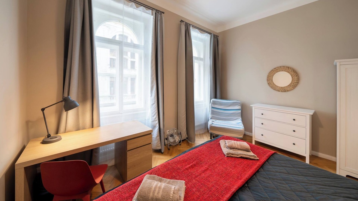Nove Mesto Apartment | Downtown - 2 Room Zborovska