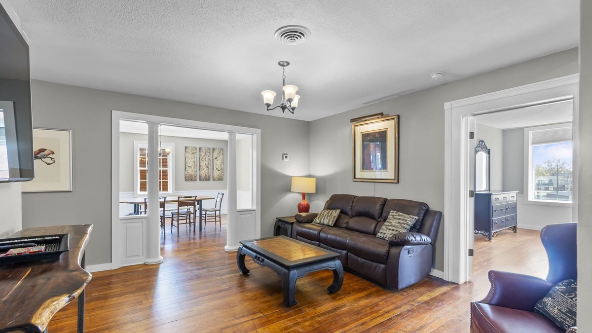 Cape Girardeau Apartment | Downtown 4BR with 2 King Beds! Walking distance to SEMO and the River Front.