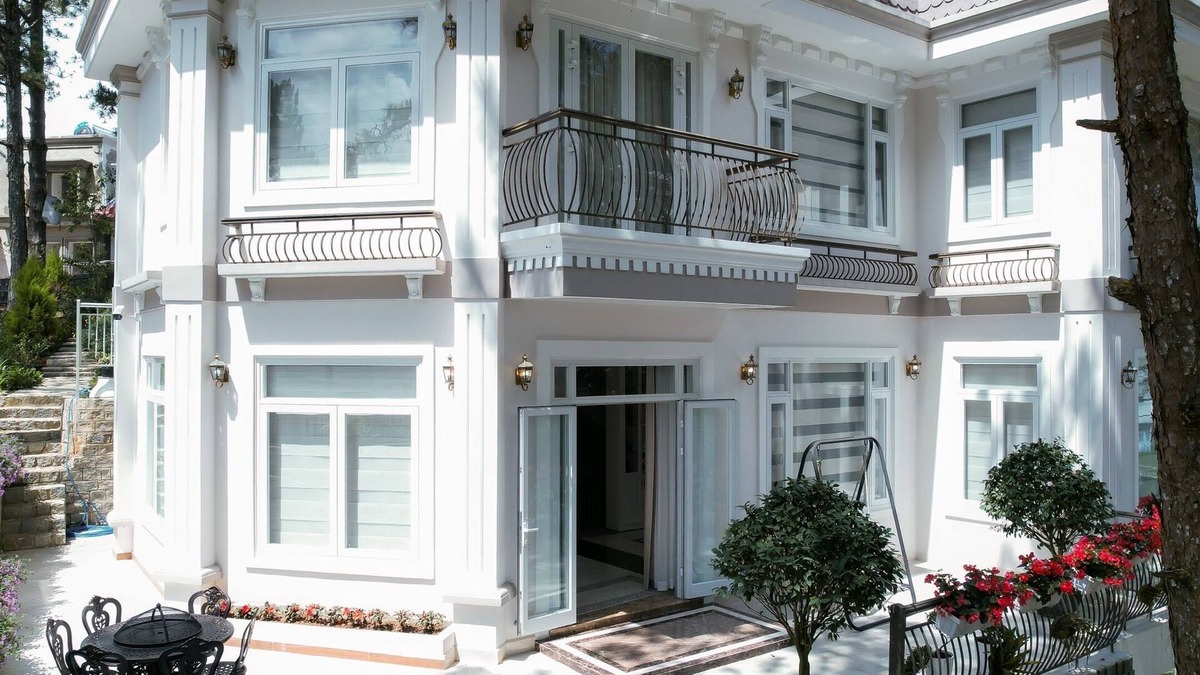 Da Lat Villa | Downtown 5 Bedroom Villa with Luxury Interior - 10 min to downtown