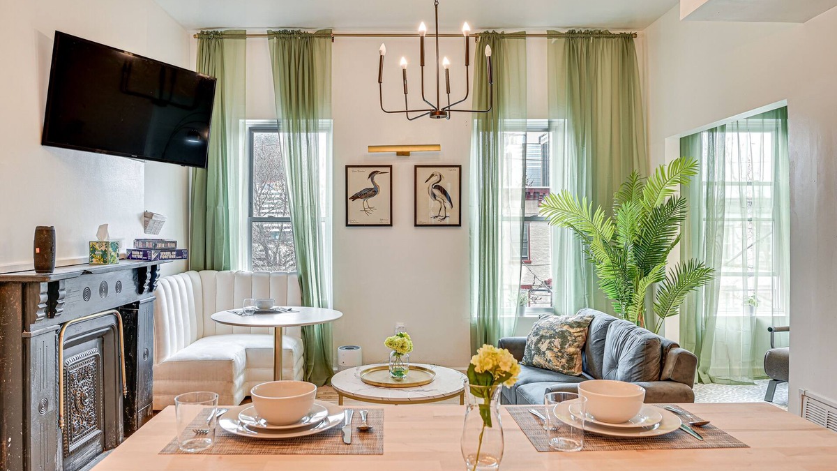 Albany House | Downtown Albany Vacation Rental - Chic & Walkable!