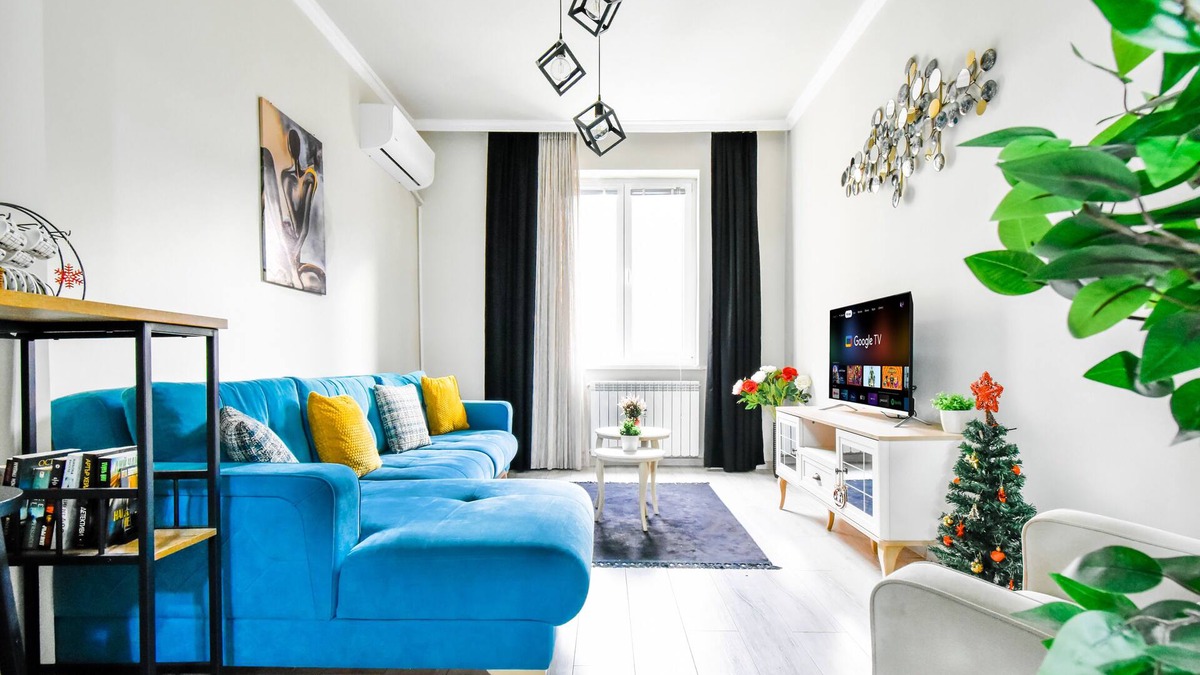 Sofia City Center Apartment | Downtown Apartment - Next to Nevski Cathedral - 2BR - AC