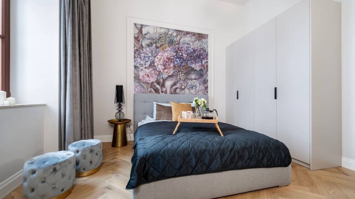 Lodz Apartment | Downtown Apt - 42m2, Top Location - by Rentujemy