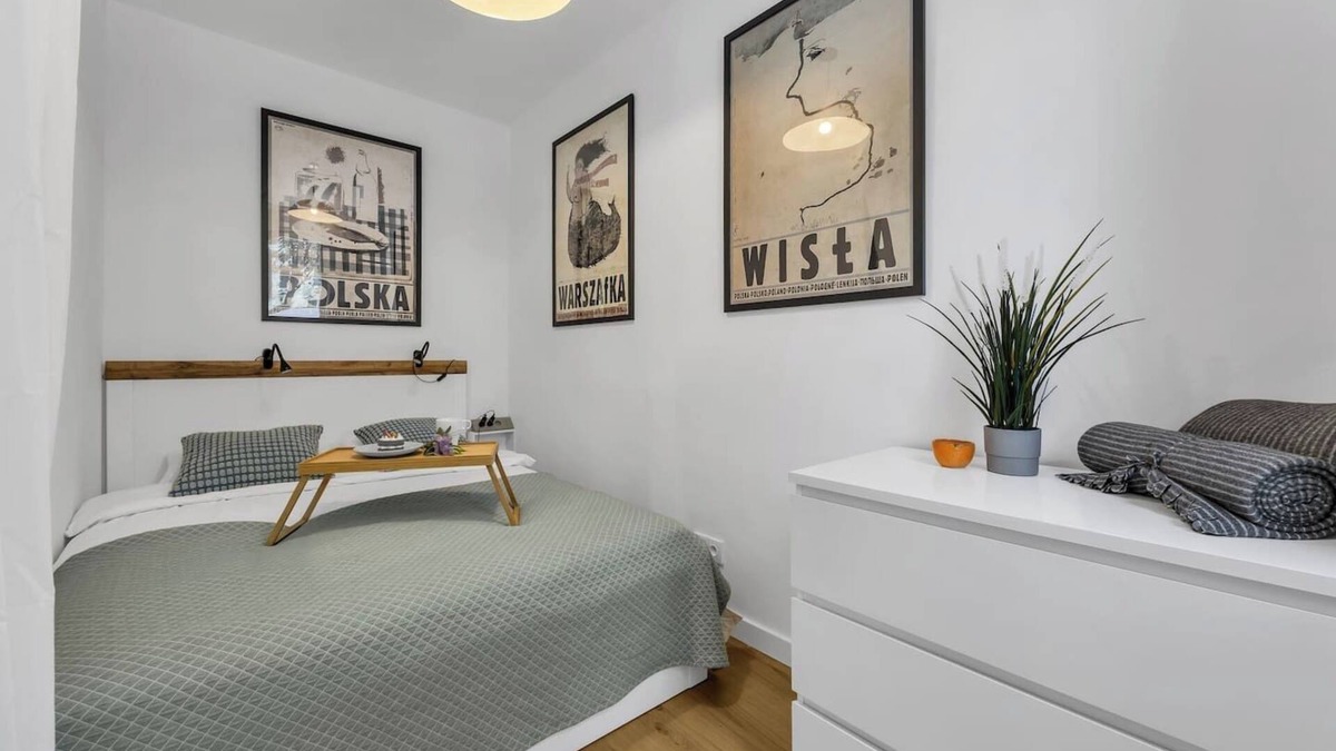 Muranow Apartment | Downtown Apt - Trams & Bus Nearby - by Rentujemy