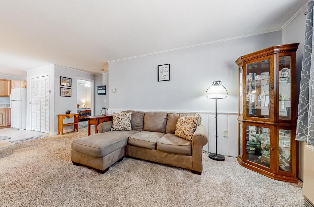 North Conway Apartment | Downtown Beauty - Unit 1