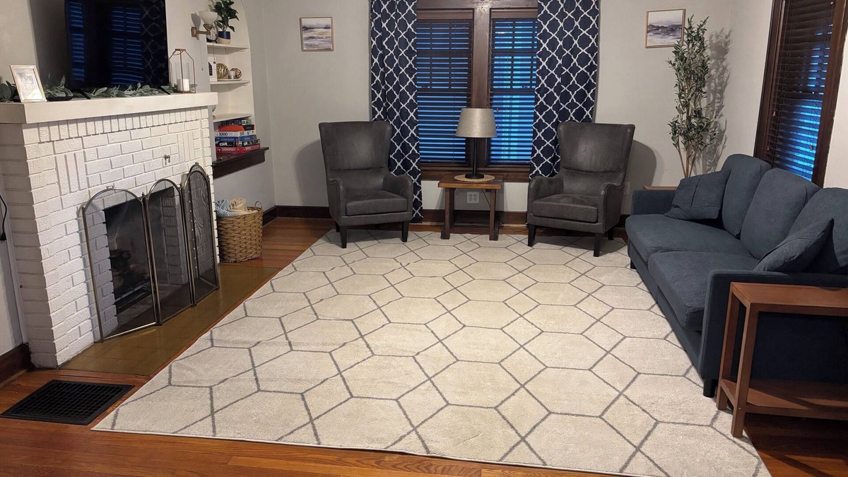 Bedford House | Downtown Bedford’s Timeless Retreat: Historic charm meets modern living.