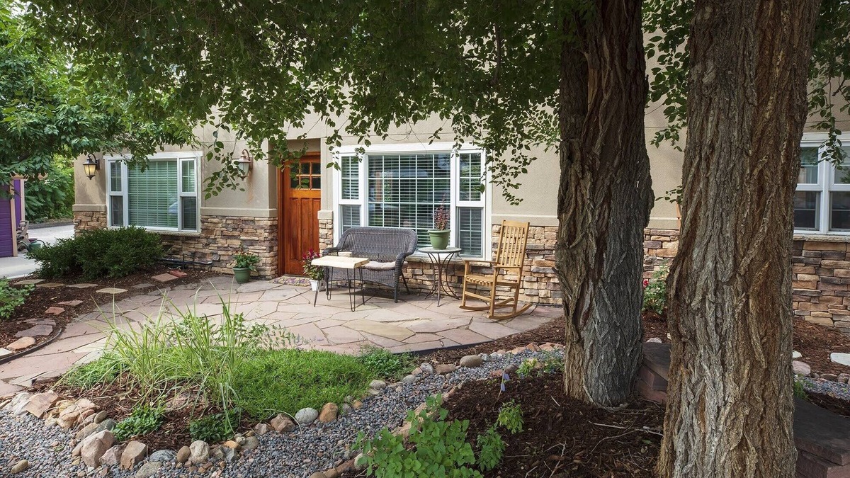 Whittier House | Downtown Boulder Oasis. 3 Blocks from Pearl St Mall. 4 bedrooms and 2 full baths