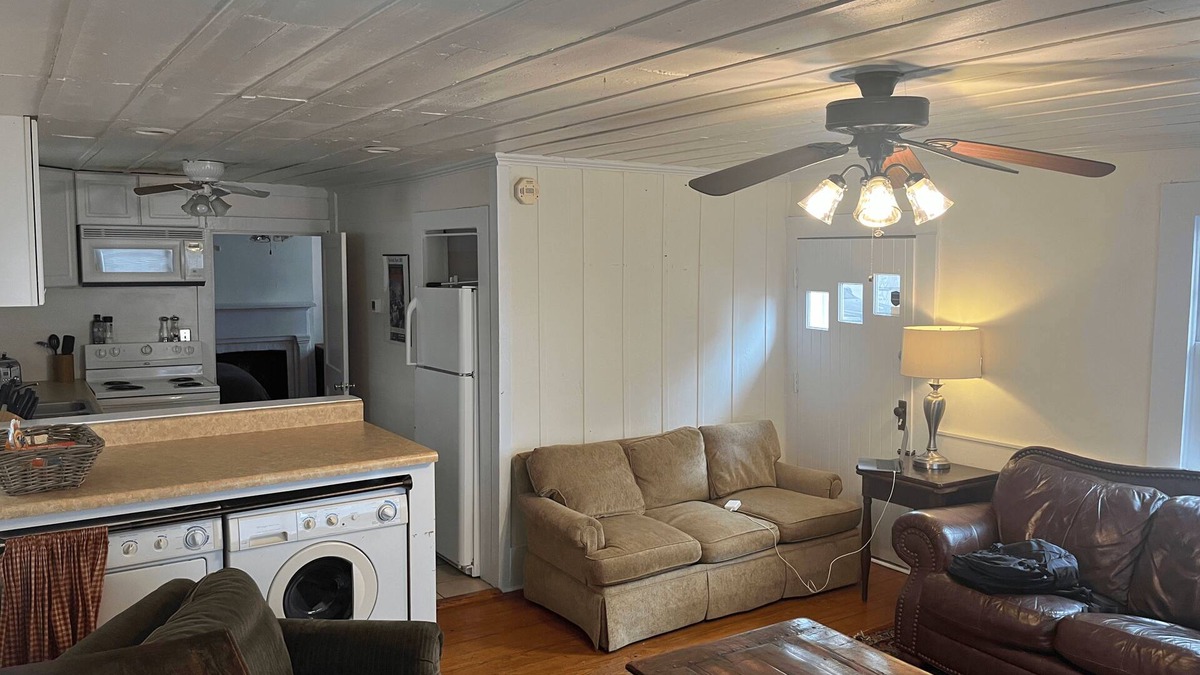 Athens Cabin | Downtown Cabin in Athens, GA