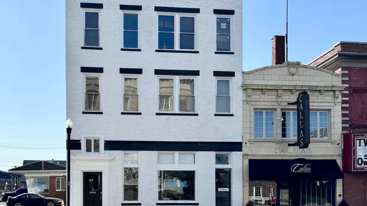 Owensboro Condo | Downtown condo Cozy 2-bedroom with WiFi, AC in charming Owensboro