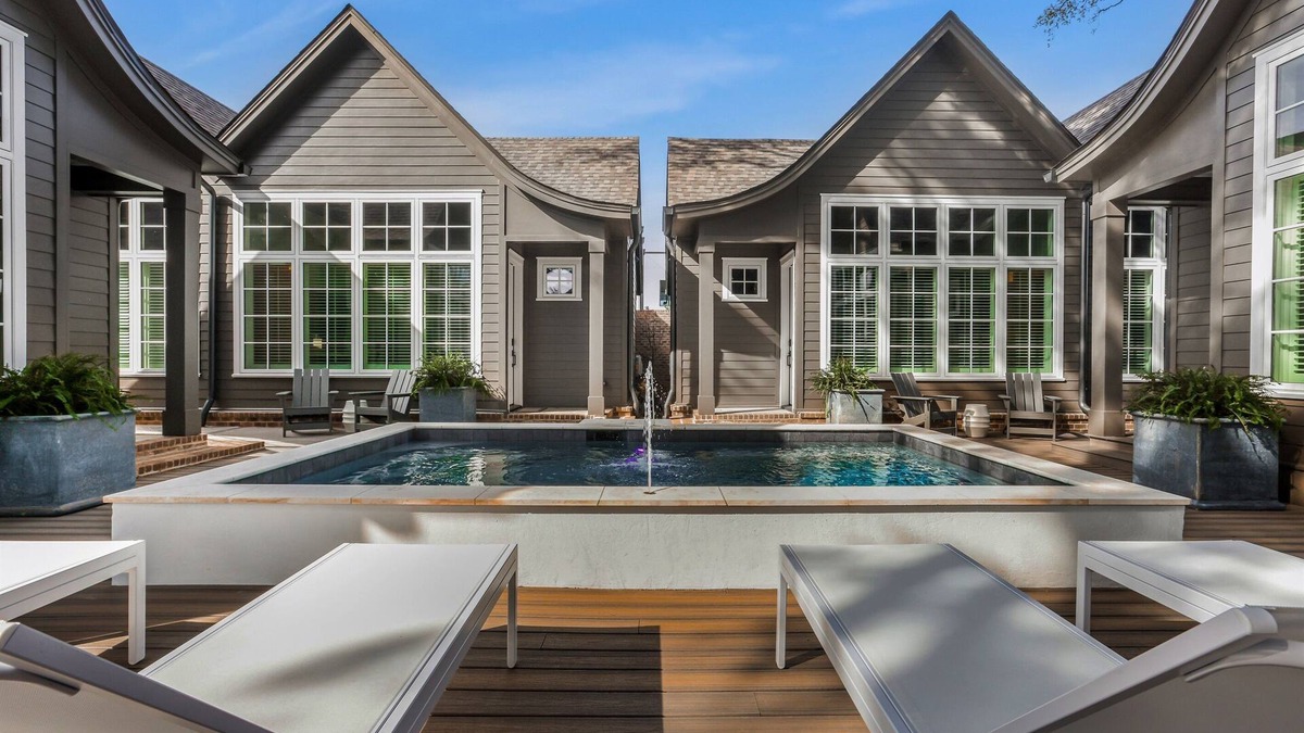 Fairhope Cottage | Downtown Cottage Hideaway Suite C