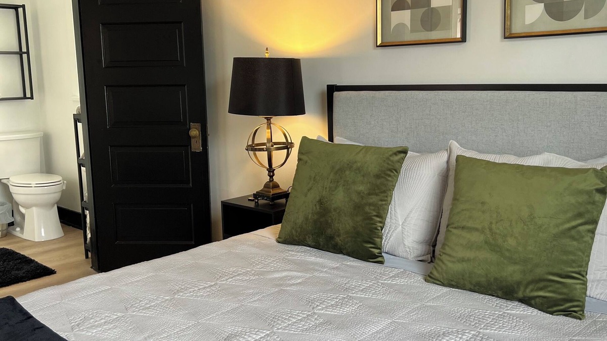 Saint Joseph Apartment | Downtown Flat Steps from Silver Beach