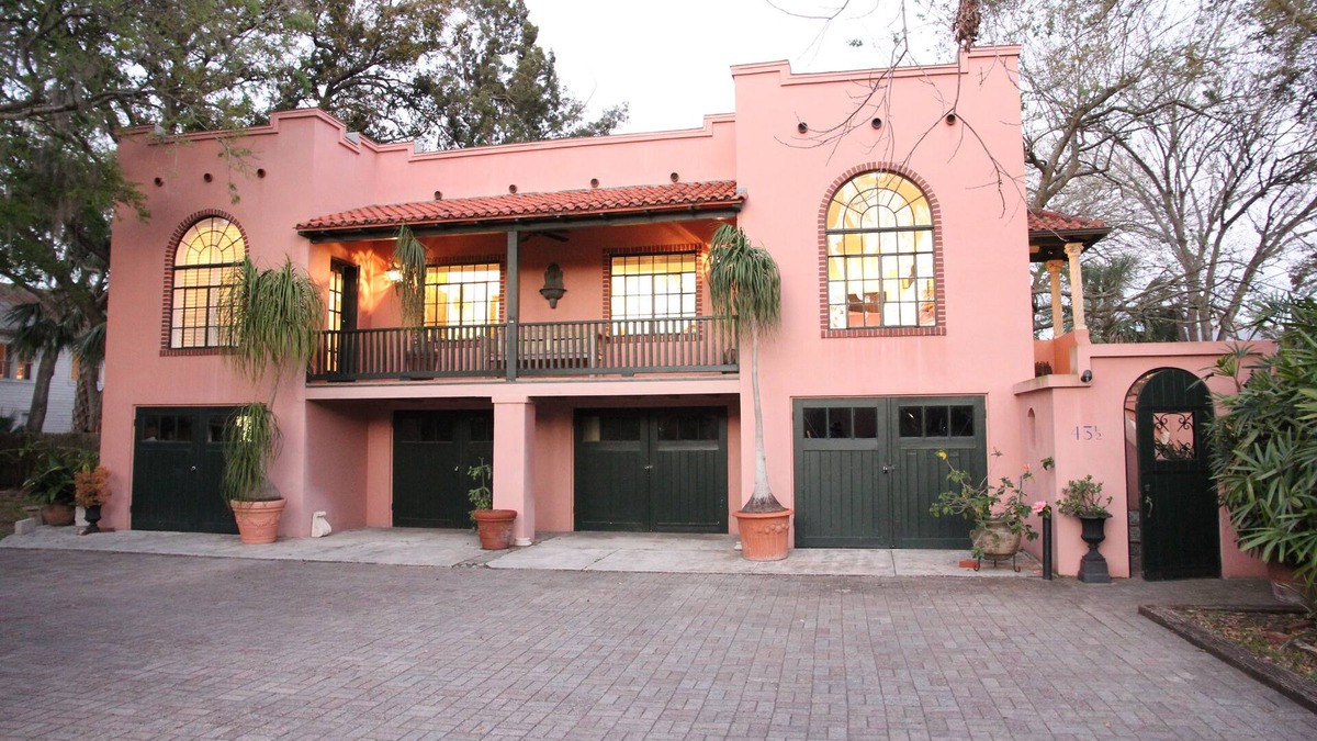 St. Augustine Historic District House | Downtown Garden Home in the Center of the Historic District with free parking