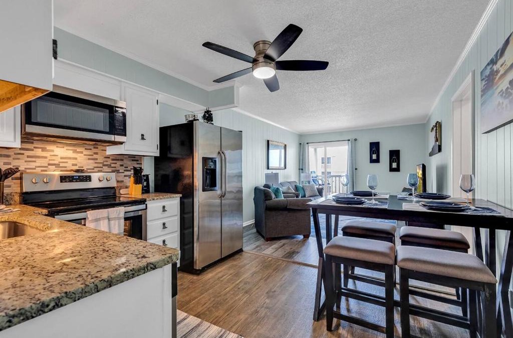 Houston Apartment | Downtown! Generous