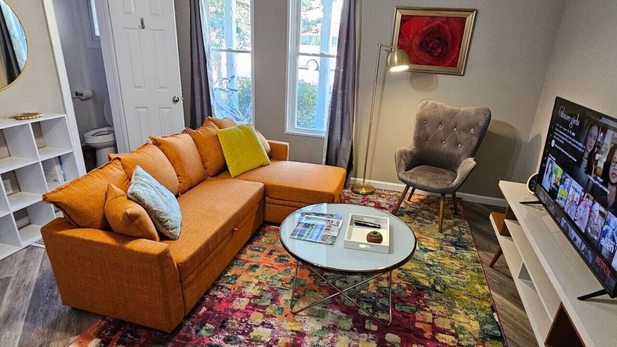 Columbus Apartment | Downtown Getaway ~ Historic & Peaceful, FREE Bikes