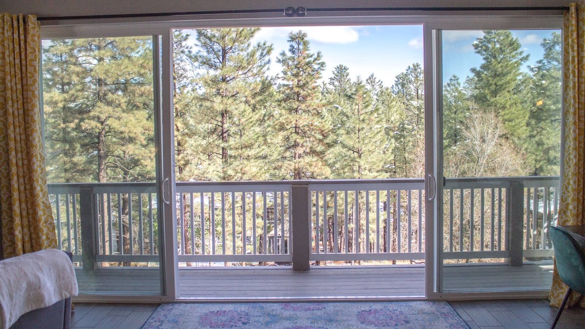 Flagstaff House | Downtown House with NEW Game Room!