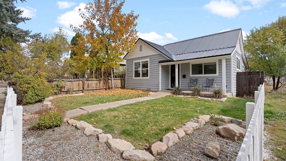 Historic Downtown Durango House | Downtown Location, 5 Min Walk to Train, Great Yard