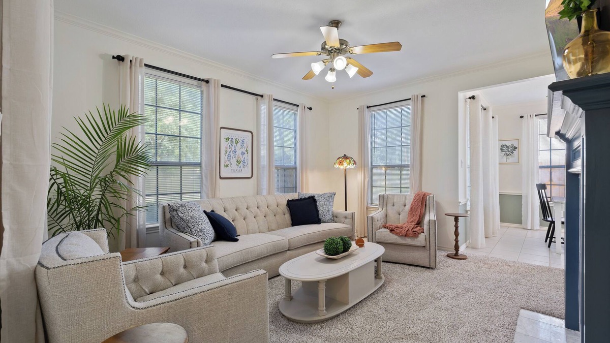 Montgomery House | Downtown Montgomery Gem- 4 Large Bedrooms and Full of Amenities