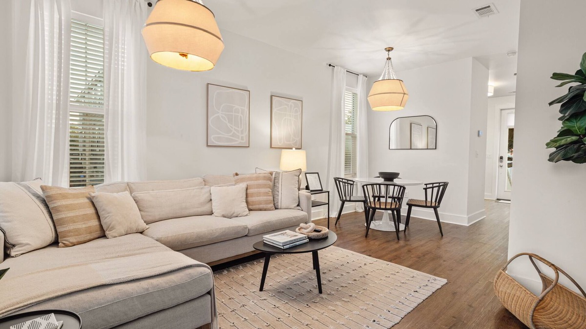 Ocean Springs Cottage | Downtown Ocean Springs Cottage with Golf Cart