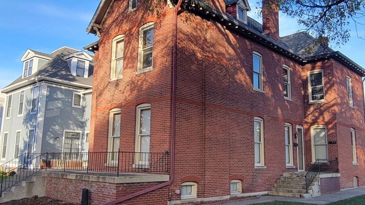 Old Northside Apartment | Downtown Old Northside Treasure