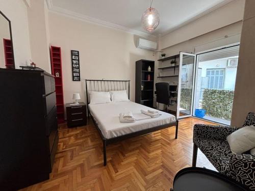 Pangrati Apartment | Downtown Pagrati Modern Apartment