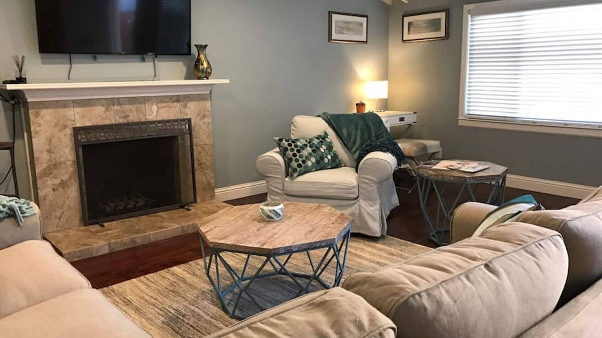 Old Palo Alto House | Downtown Palo Alto/Stanford Duplex