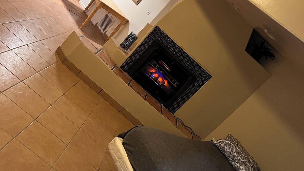 Story Apartment | Downtown Phoenix Pool Suite