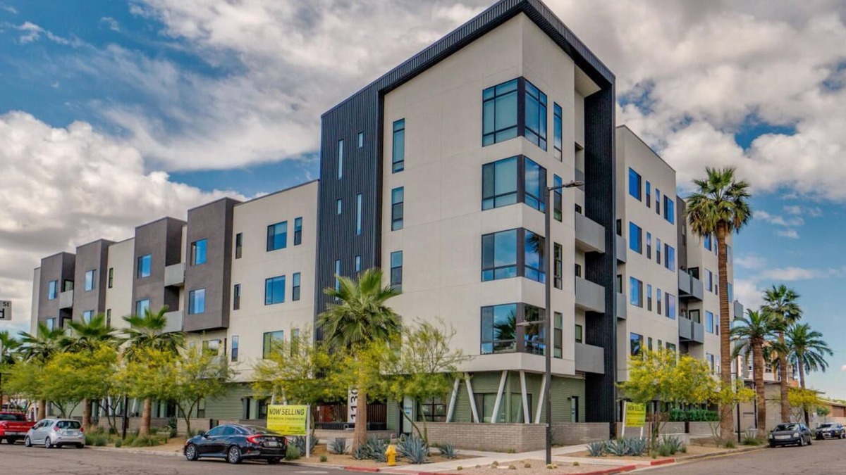 Downtown Phoenix Condo | Downtown Phoenix Vibes
