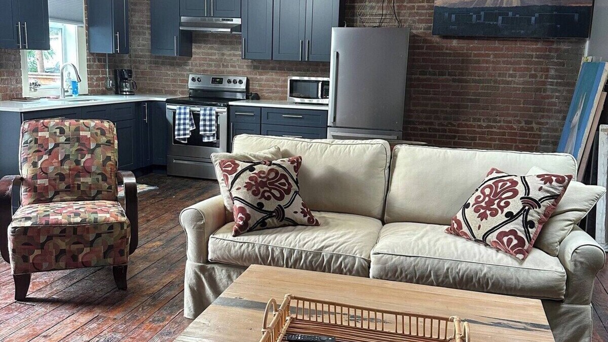 Pittsboro Apartment | Downtown Pittsboro Boho Loft