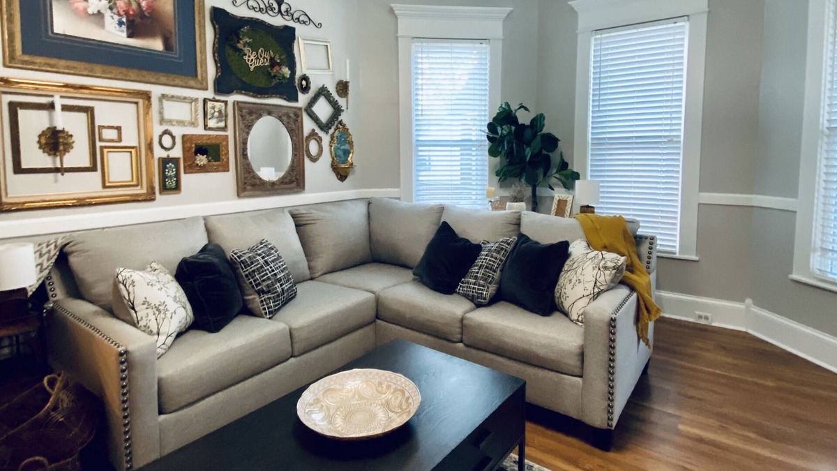Somerset House | Downtown premier property that offers water park day passes & more.