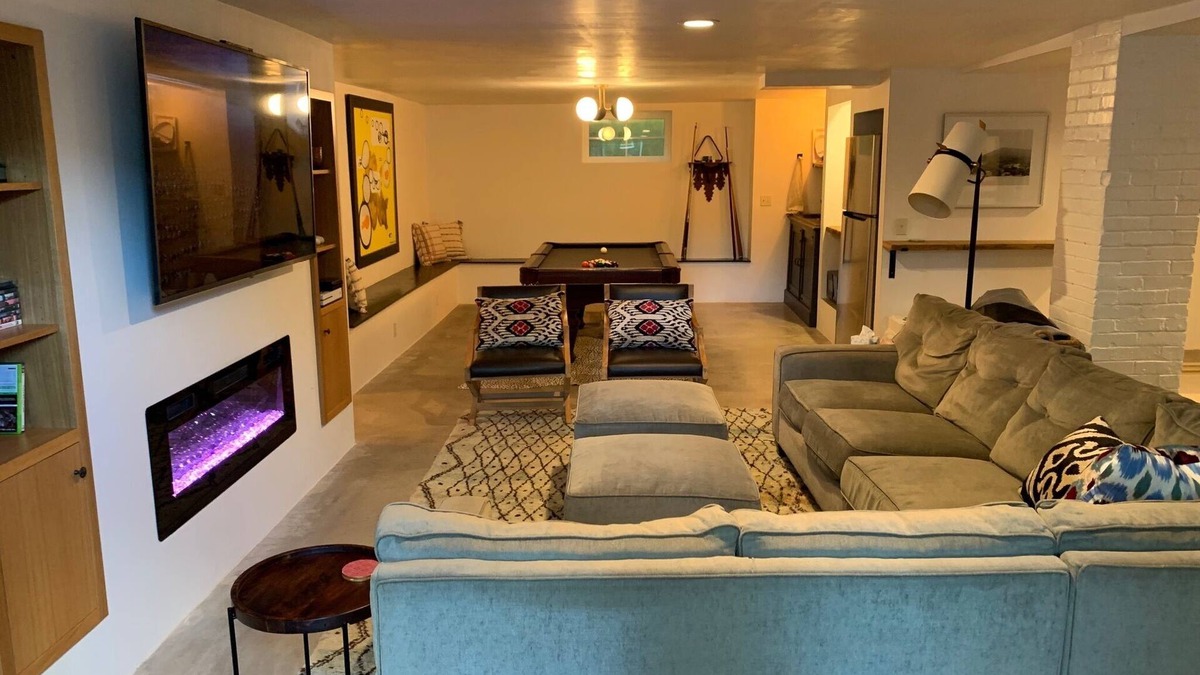 State College Cottage | Downtown! Private Entrance Guest Suite in State College.