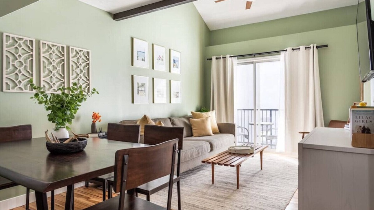 Traverse City House | Downtown TC Townhouse - Close to Beach