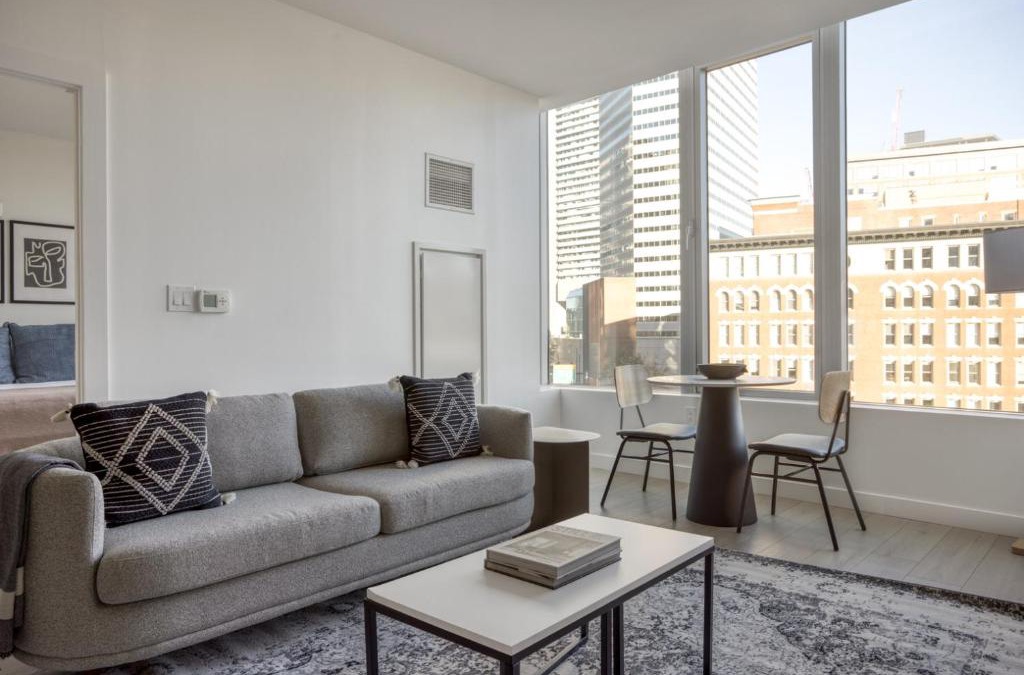 Chinatown Apartment | DowntownFinancial District 1br w wd gym BOS-799