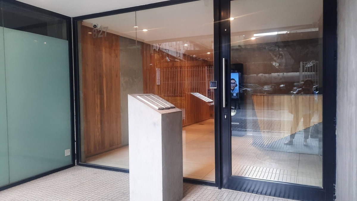 El Centro Apartment | Dowtown Rest Emerald