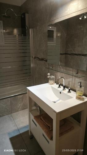Cipolletti Apartment | Dpto de Licia