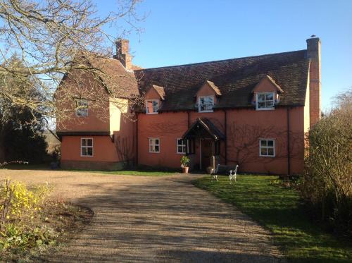 Rattlesden Bed & Breakfast | Dragonfly Cottage, Rattlesden