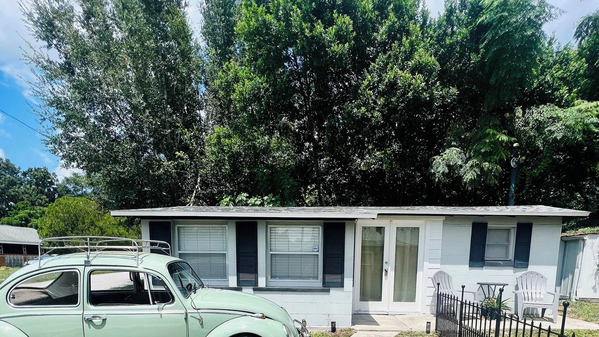 Ocoee Cottage | Dragonfly Cottage~Tiny Home Getaway 20-30 min from Major attractions!