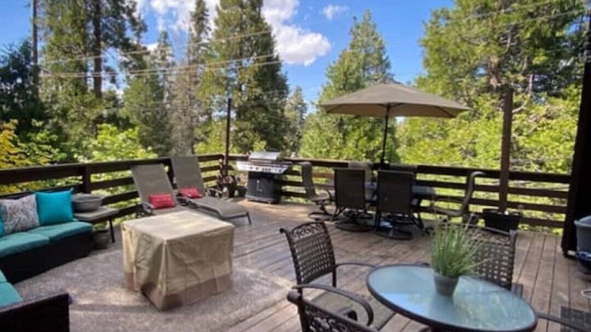 Cedar Glen House | Dragonfly Landing *Pet Friendly! *